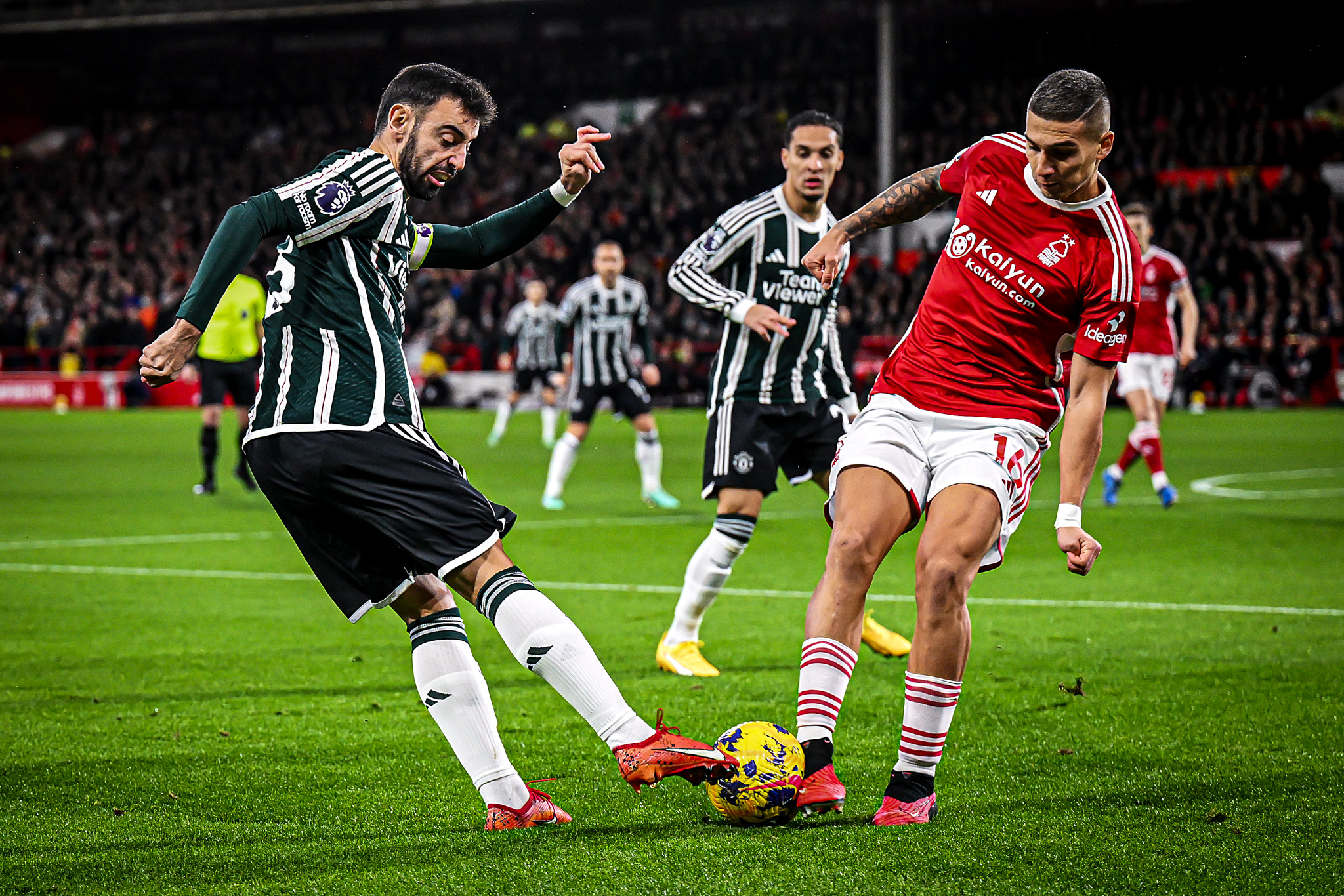 Manchester City Kalahkan Nottingham Forest 2-1, Cherki Jadi Pahlawan Kemenangan